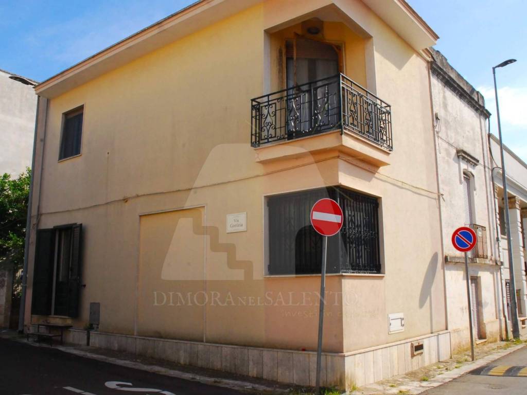 Casa indipendente a Presicce-acquarica in Via Gorizia, 4 - Foto 2
