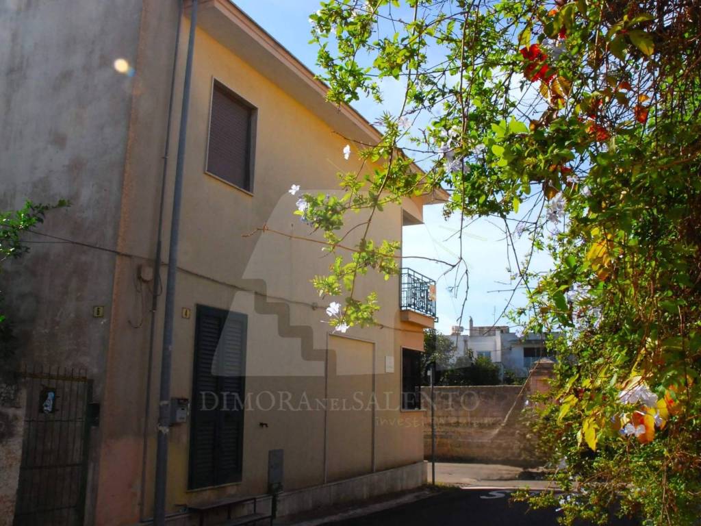 Casa indipendente a Presicce-acquarica in Via Gorizia, 4 - Foto 3