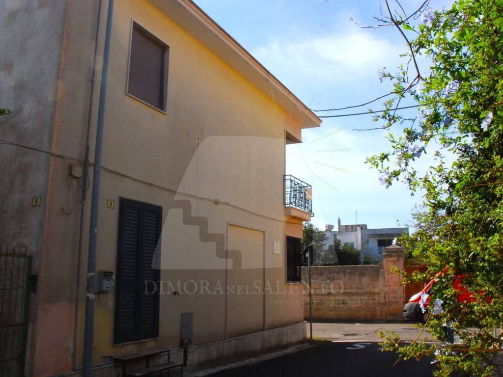 Casa indipendente a Presicce-acquarica in Via Gorizia, 4 - Foto 4