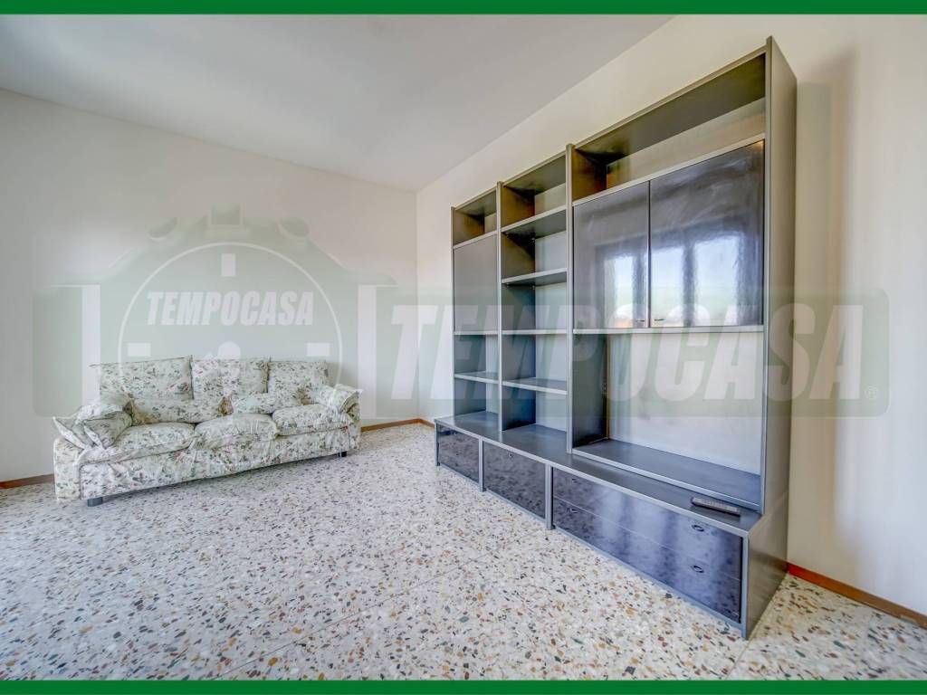 Appartamento a Gavirate in Via Cornelio Rovera, 52 - Foto 5