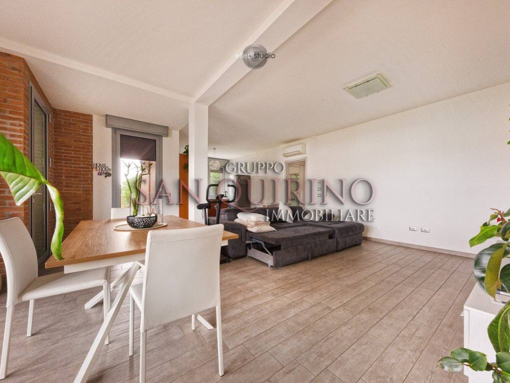 Villa a Mirandola in Via Valli, 294 - Foto 3