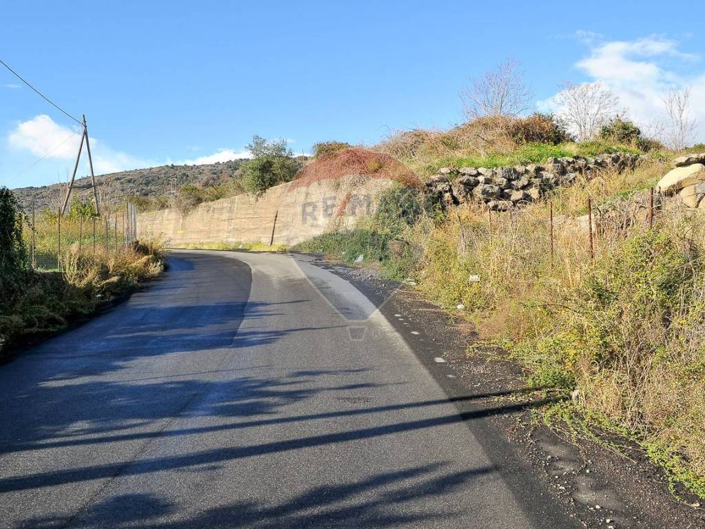 Terreno a Fiumefreddo di sicilia in Contrada Cavì - Foto 4