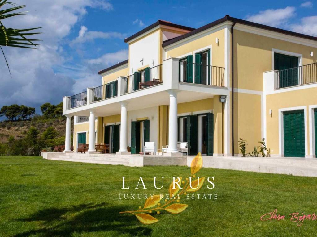 Villa a Sanremo in Corso Augusto Mombello - Foto 3