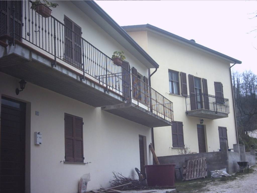 Rustico / casale a Valtopina in Via Casa Tommaso - Foto 2