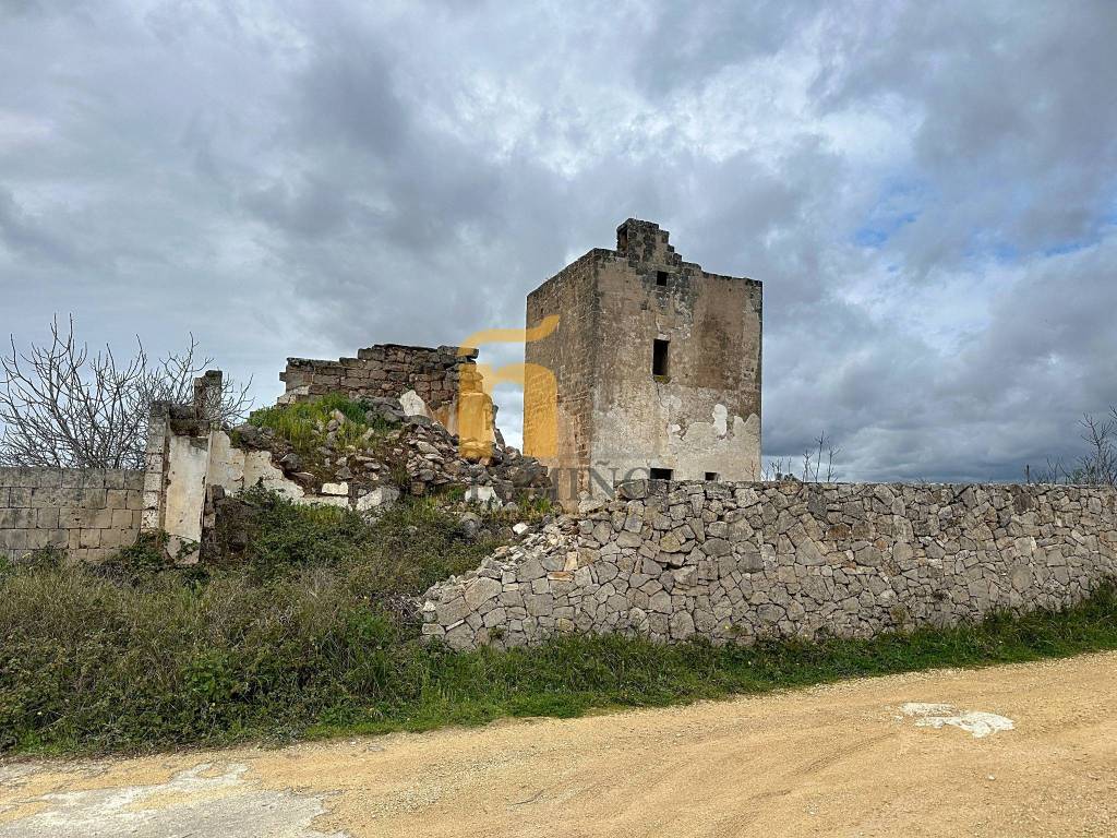 Palazzo / stabile a Copertino in Strada Comunale da Copertino a Monteroni - Foto 4