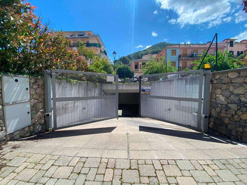 Box / garage a Borghetto santo spirito in Via Genova - Foto 4