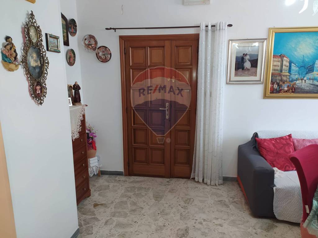 Appartamento a Mattinata in Via Mario de Filippo, 2 - Foto 5