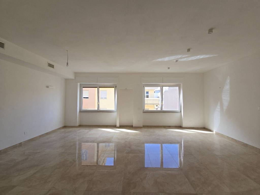 Appartamento a Cagliari in Via Pasquale Tola - Foto 4