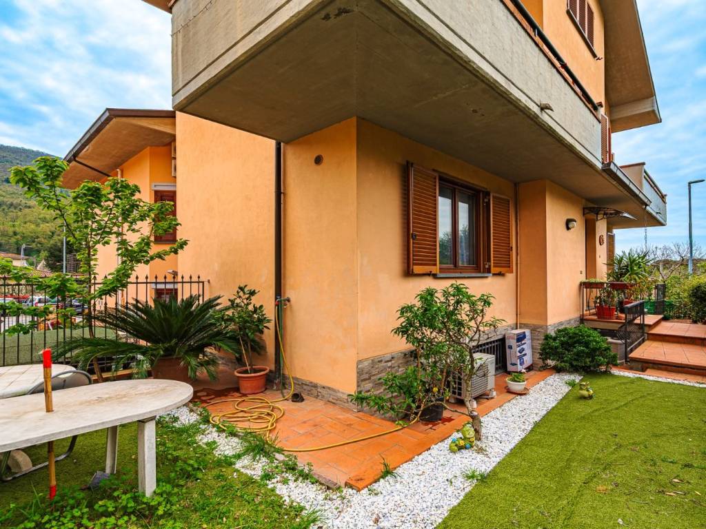 Villa a Montale in Via Giuseppe Mazzini - Foto 3