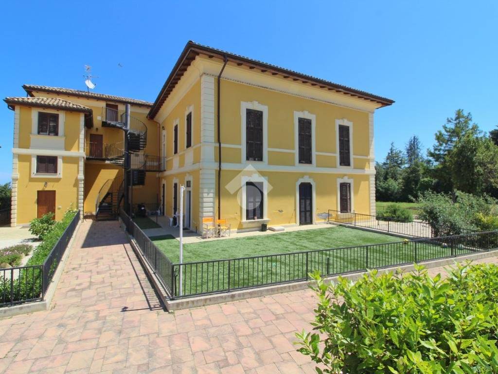 Appartamento a Giulianova in Via Amendola - Foto 3