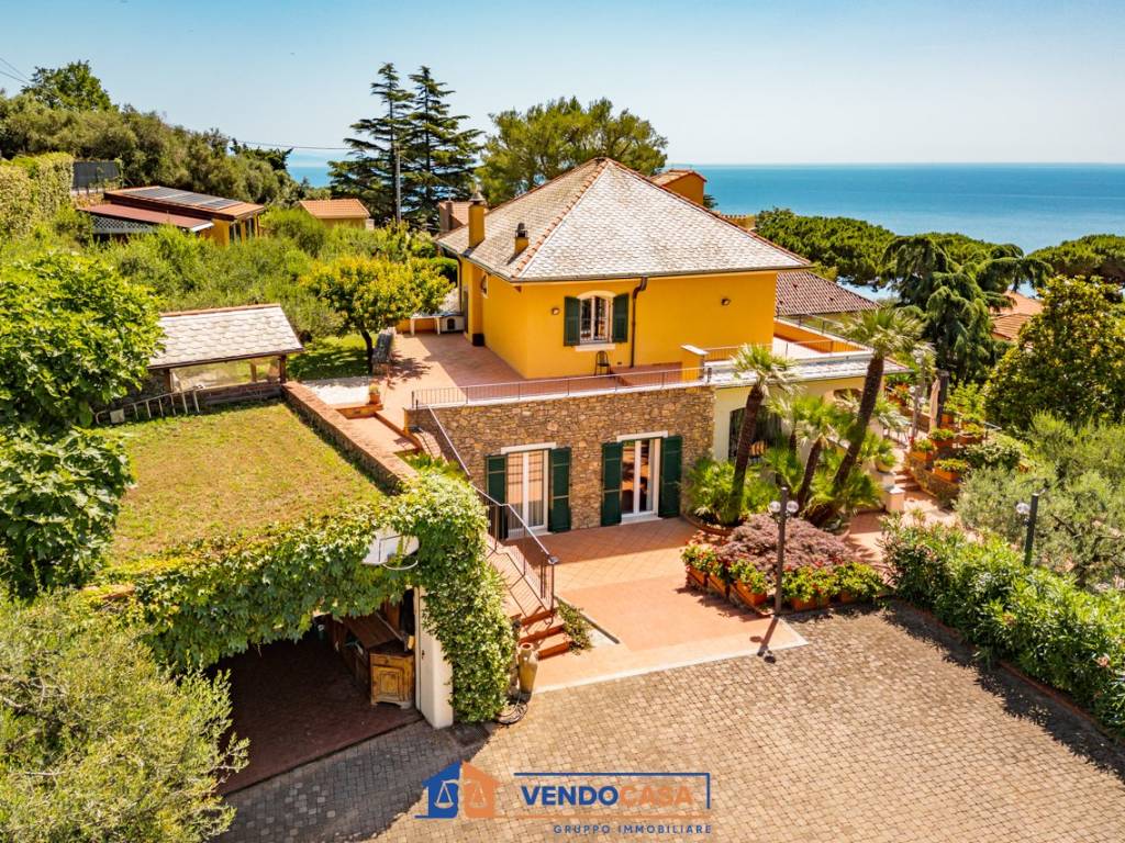 Villa a Bergeggi in Via Don Vigo, 7 - Foto 3