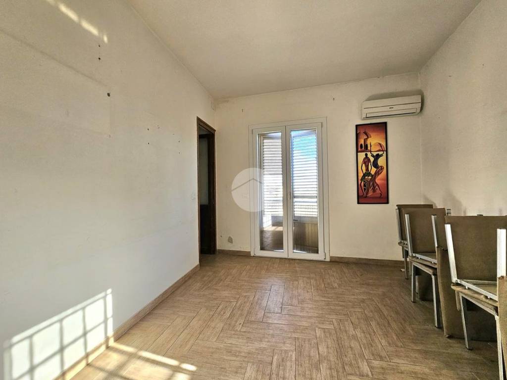 Palazzo / stabile a Palermo in Via Ciaculli, 141 - Foto 2