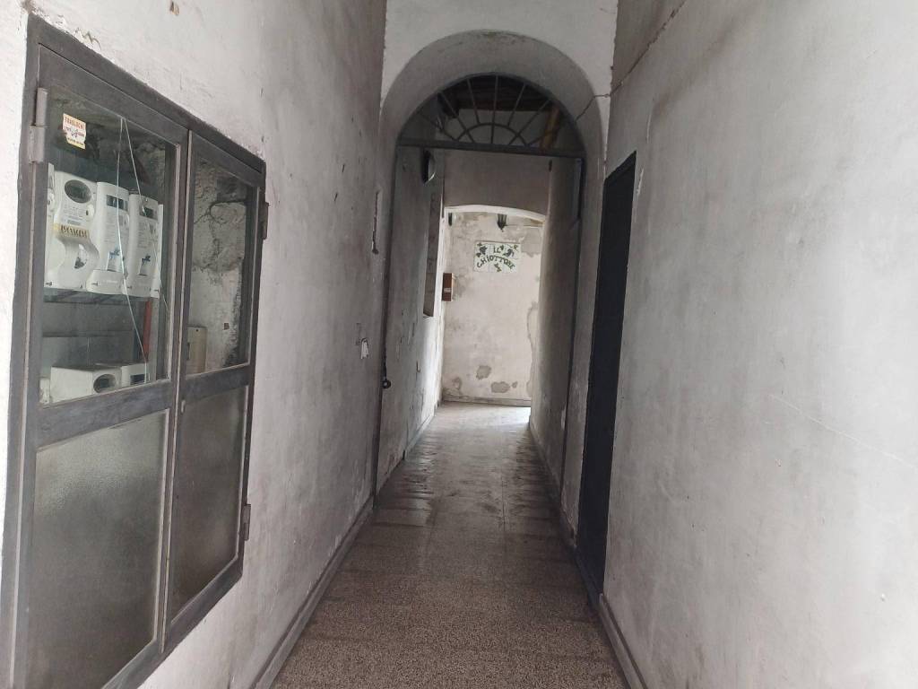 Appartamento a Salerno in Via Cristoforo Capone - Foto 4
