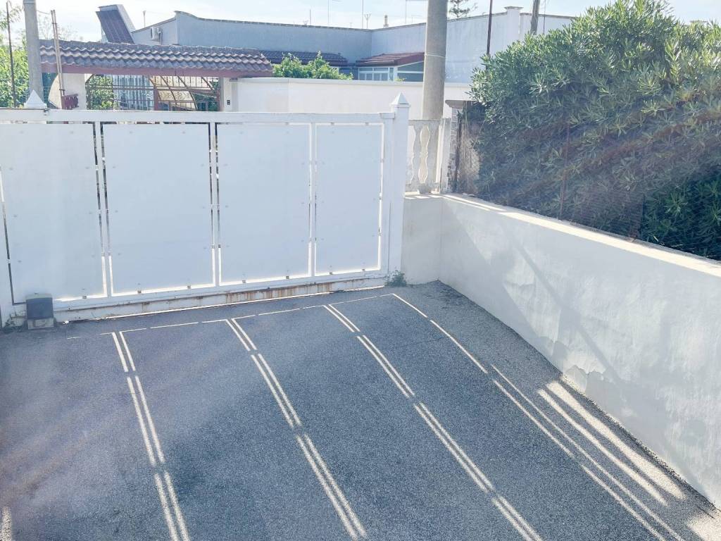 Appartamento a Taranto in Via Genziane, 23 - Foto 4