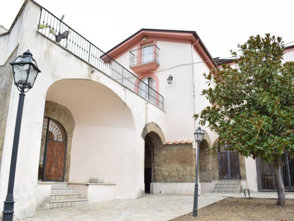 Casa indipendente a Sant'agata de' goti in Contrada S. Paolo - Foto 2