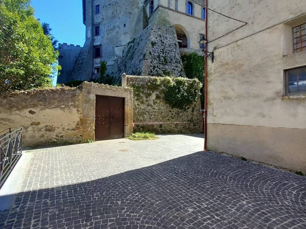 Appartamento a Capodimonte in Via della Rocca, 16 - Foto 4