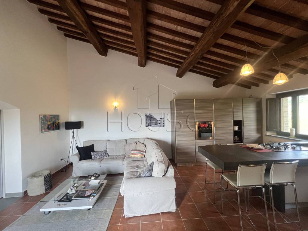 Appartamento a Umbertide in Strada Provinciale 203 di Umbertide - Tratto di San Benedetto - Foto 3