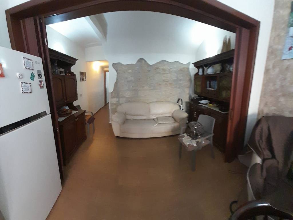 Casa indipendente a Cinisi in Via Venuti - Foto 4