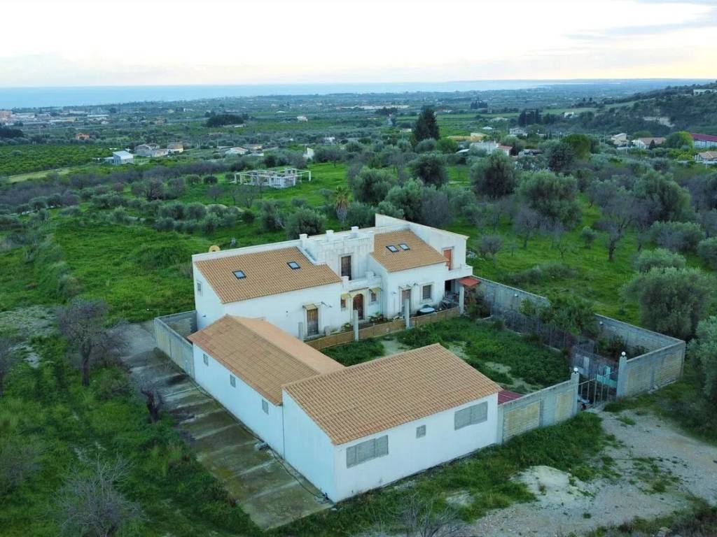 Villa a Avola in Contrada Ronchetto - Foto 2