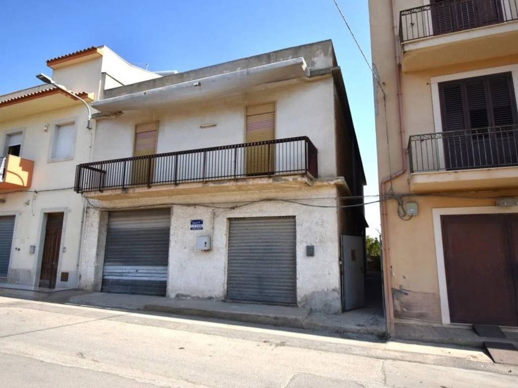 Villa a Avola in Via Don Lorenzo Milani S.N.C. - Foto 2