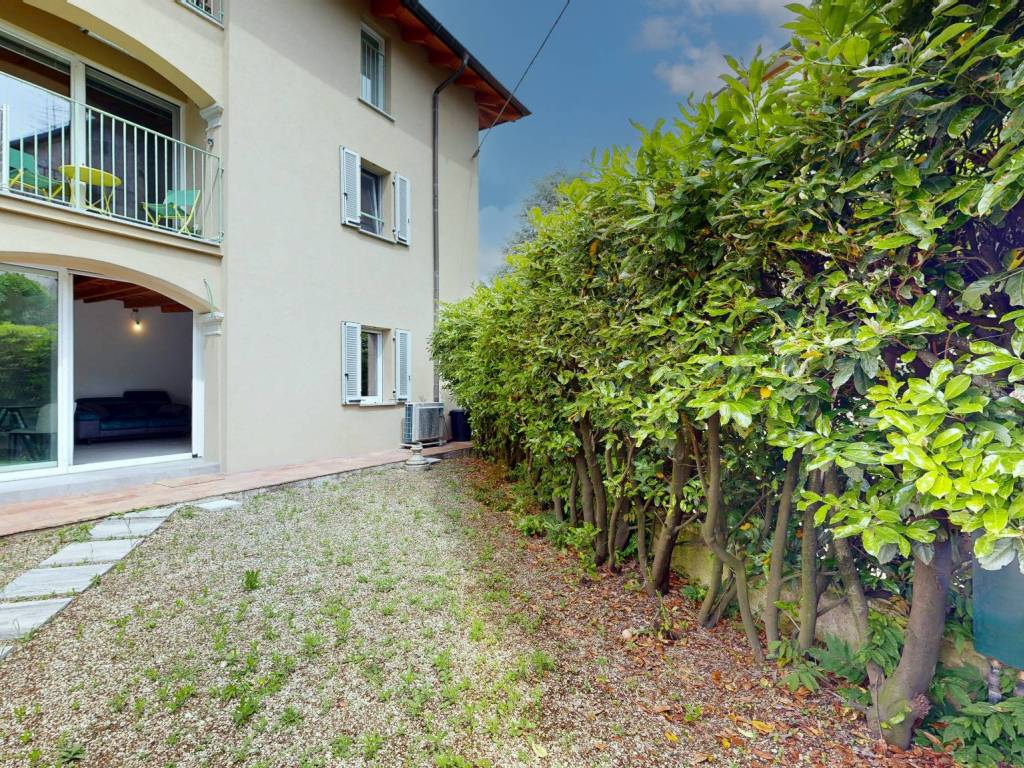 Appartamento a Cantello in Via Dante Alighieri, 1 - Foto 2