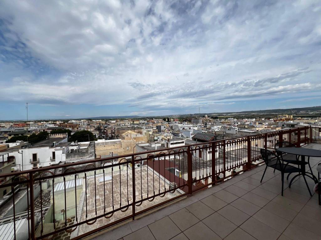 Attico / mansarda a Palagiano in Via Silvio Pellico, 7, 74019 Palagiano TA, Italia - Foto 2