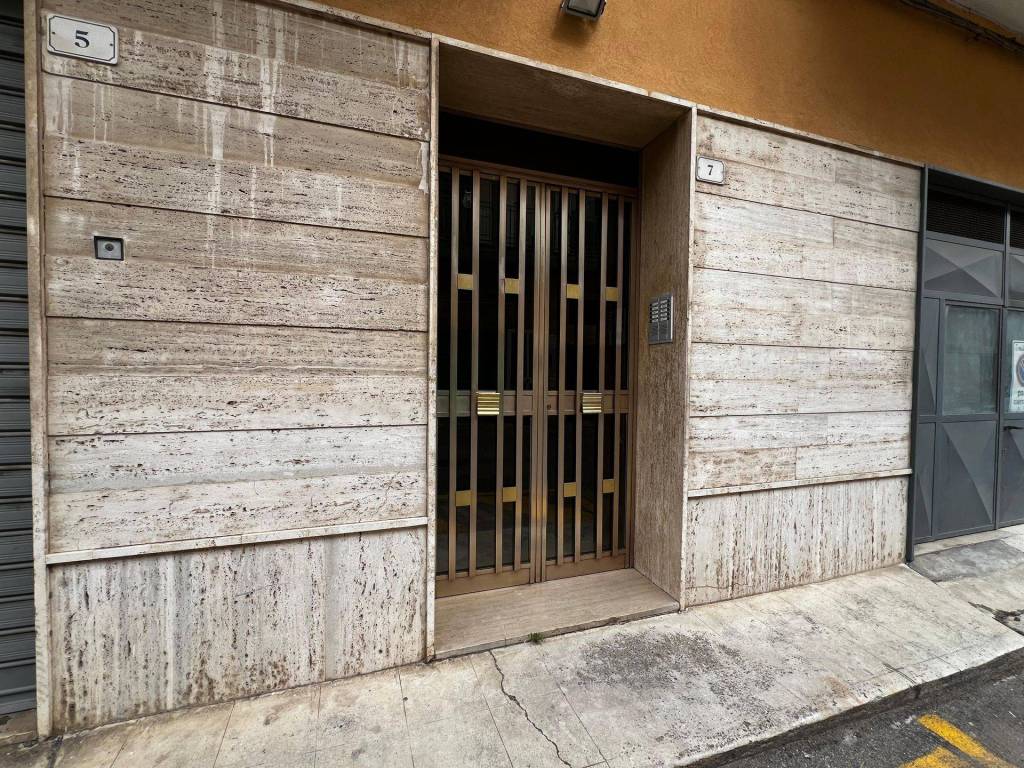 Attico / mansarda a Palagiano in Via Silvio Pellico, 7, 74019 Palagiano TA, Italia - Foto 4