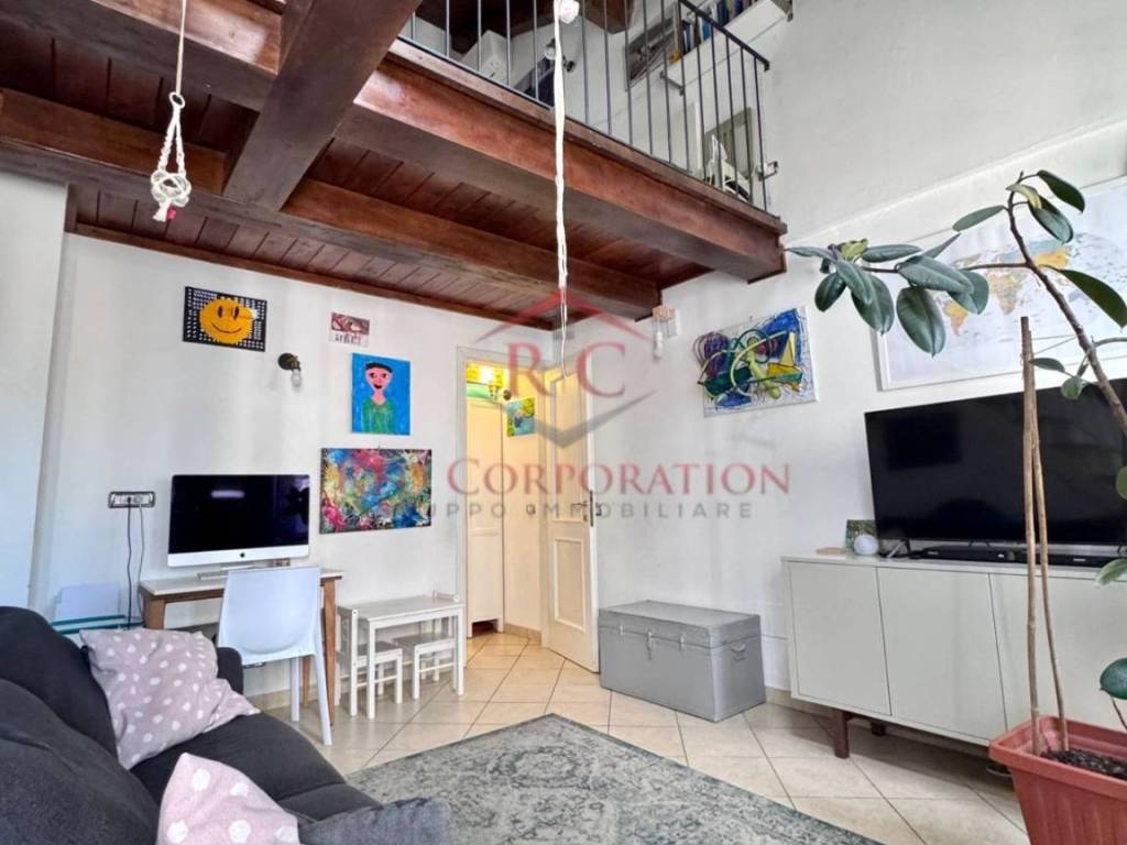 Appartamento a Reggio emilia in Via Roma, 23 - Foto 2