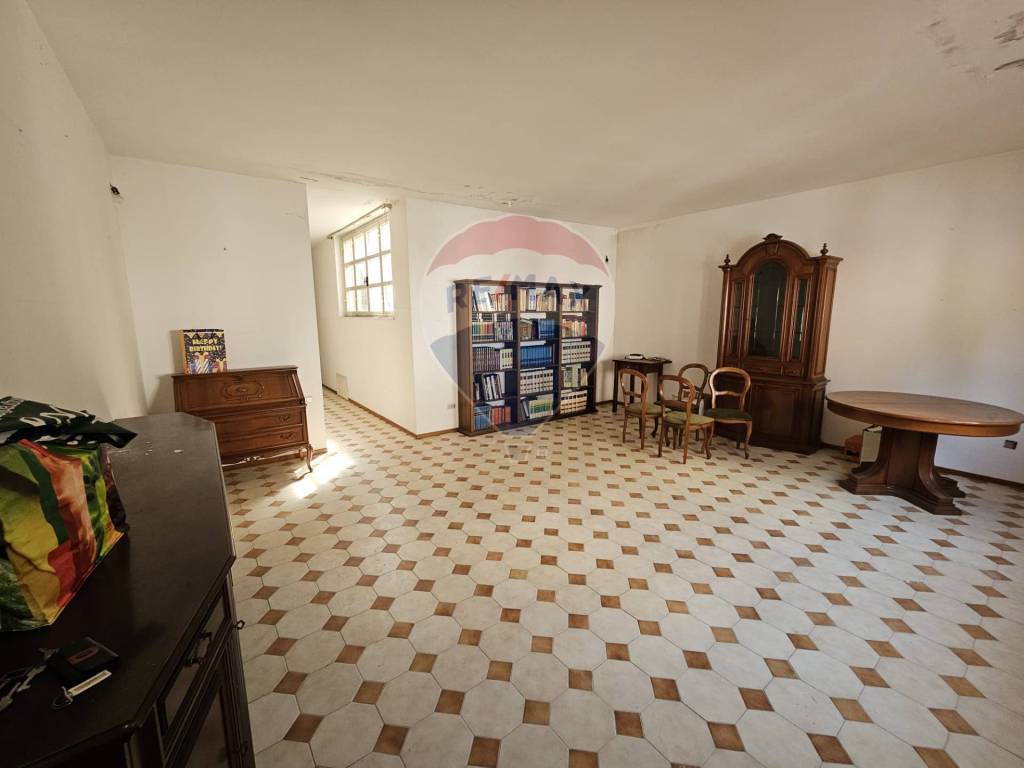 Casa indipendente a Nuoro in via Siniscola, 4 - Foto 4