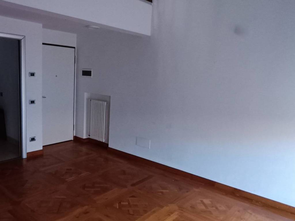 Attico / mansarda a Valenza in Via Cesare Cunietti, 8 - Foto 5