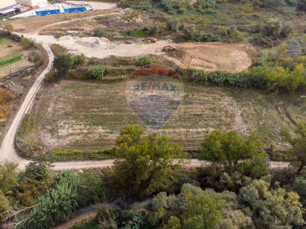 Terreno a Cappelle sul tavo - Foto 2