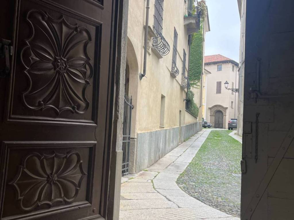 Palazzo / stabile a Acqui terme in via Capra, 1 - Foto 2