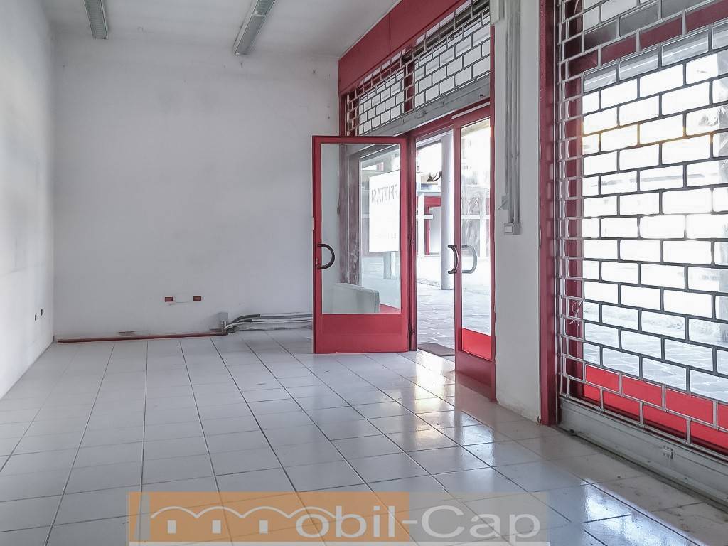 Immobile a Gallarate in Via Raffaello Sanzio, 2 - Foto 3