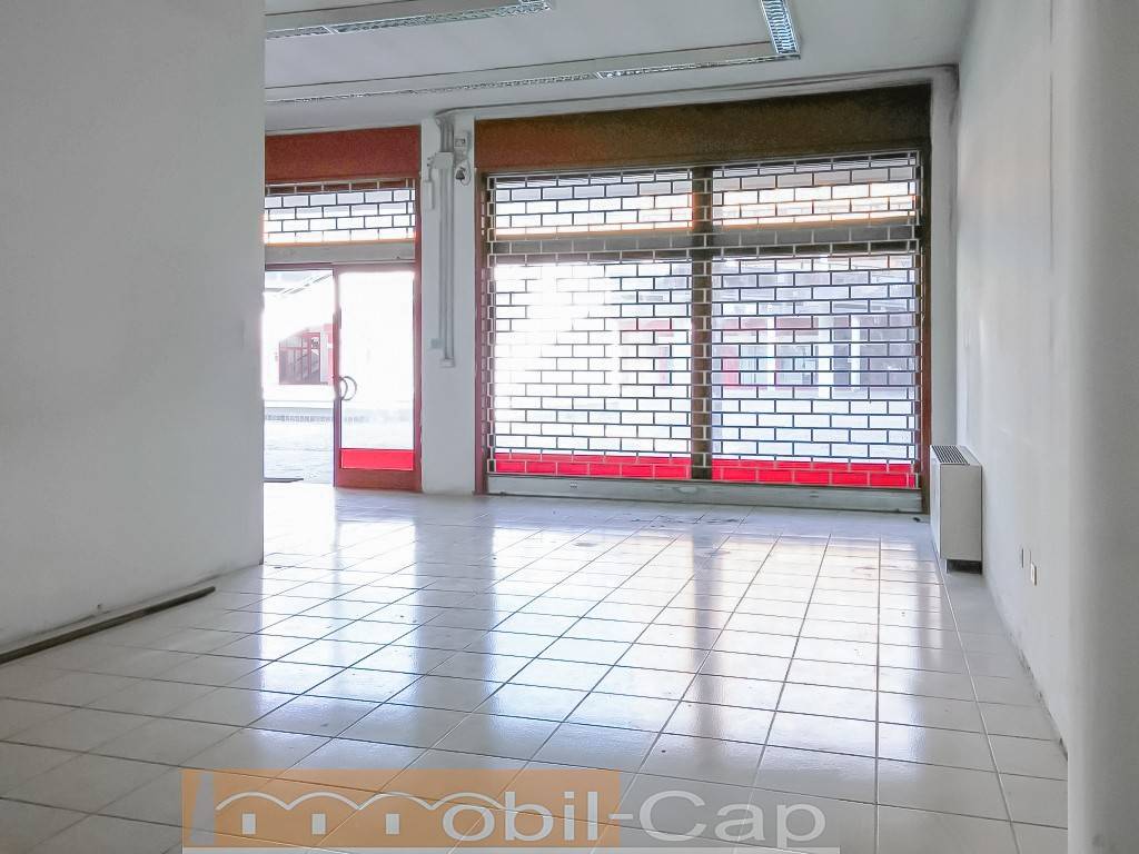 Immobile a Gallarate in Via Raffaello Sanzio, 2 - Foto 4