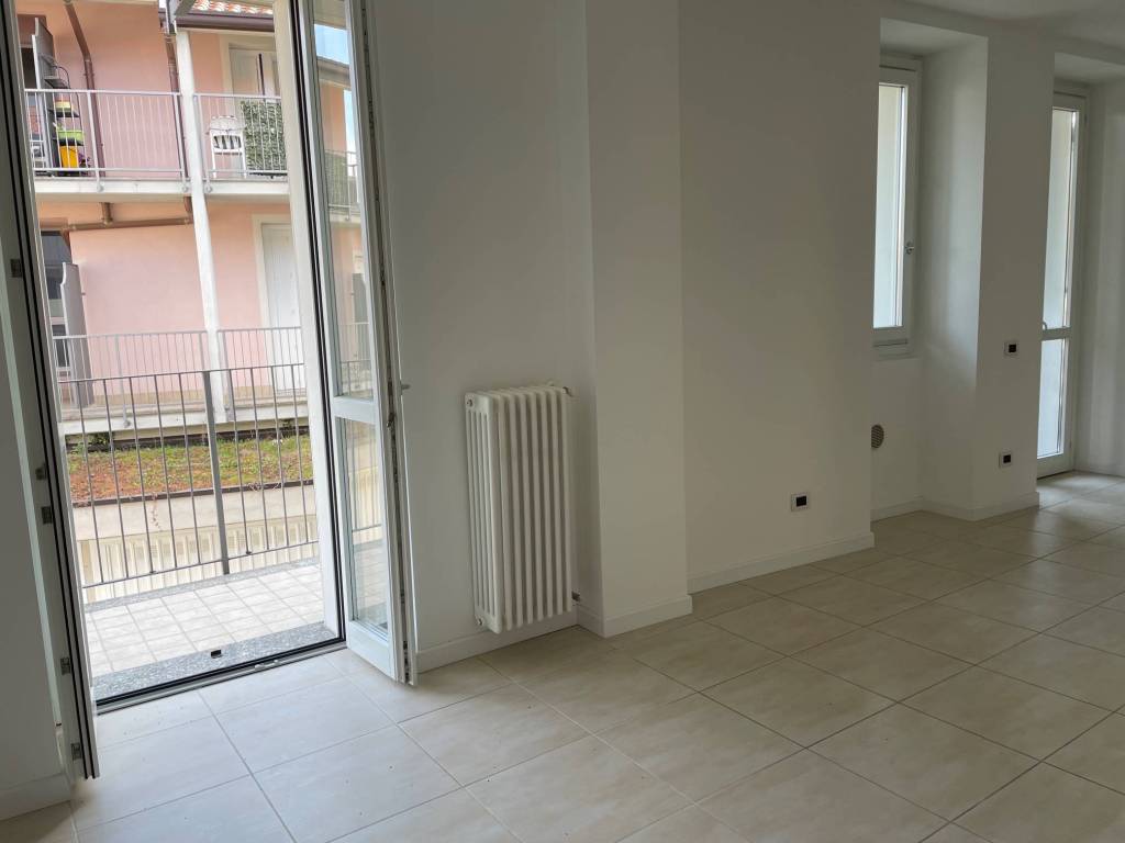 Appartamento a Casorate sempione in Via Novara - Foto 4