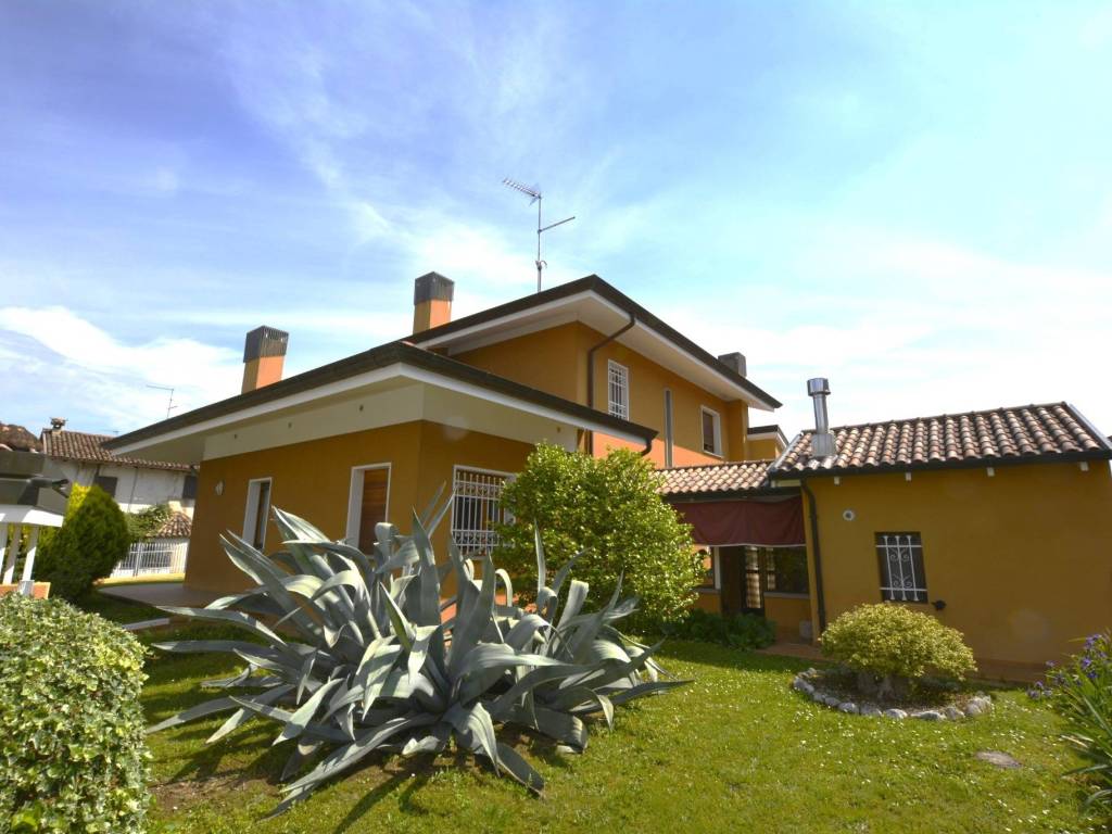 Villa a Udine in Via Saluzzo - Foto 3