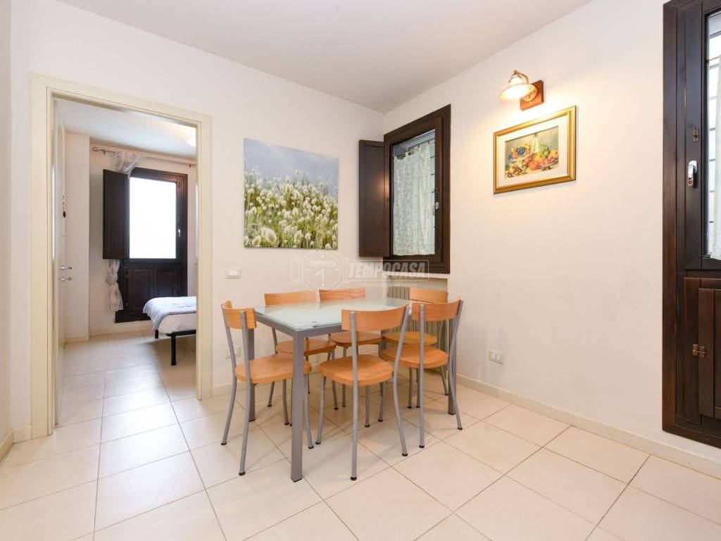 Appartamento a Moniga del garda in Via Carlo Alberto - Foto 4