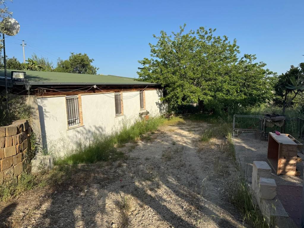 Villa a Caltanissetta in Via Poggio degli Ulivi - Foto 2