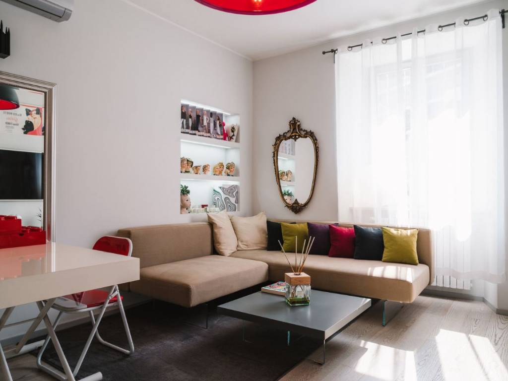 Appartamento a Milano in Via Melzo, 28 - Foto 1