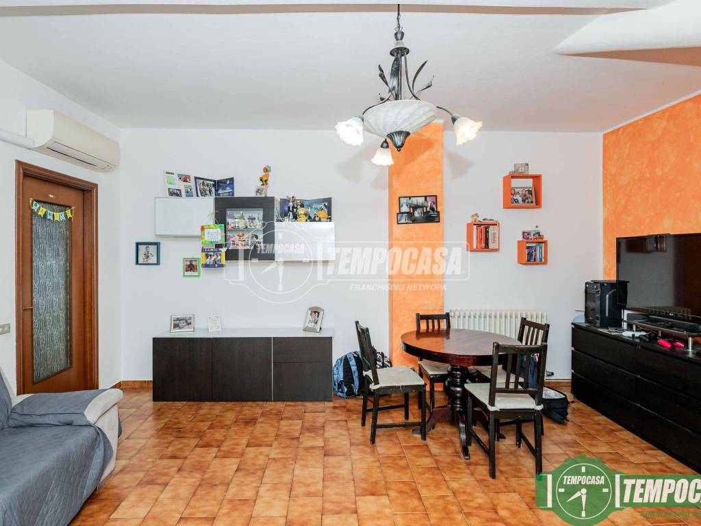 Appartamento a Lodi vecchio in Via Piave 2/C - Foto 2