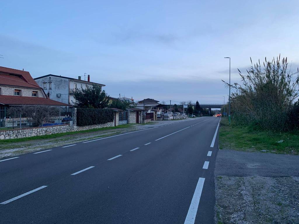 Immobile a Lamezia terme in Viale San Bruno, 144 - Foto 2