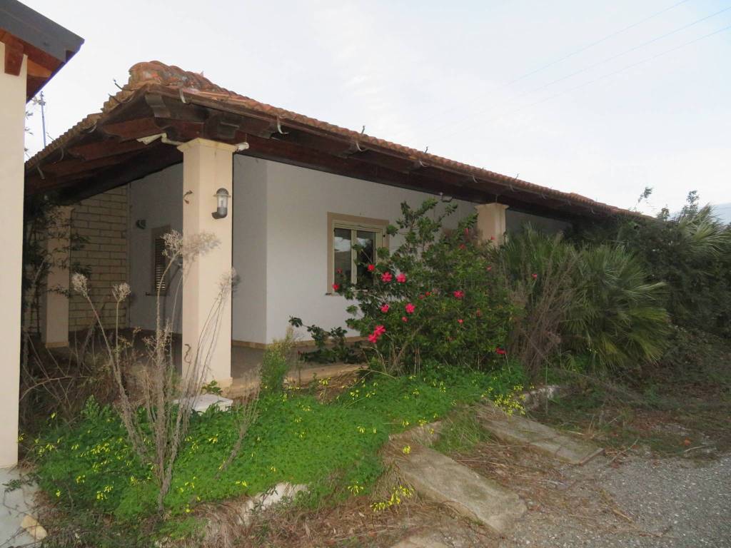 Immobile a Lamezia terme in Viale San Bruno, 144 - Foto 3