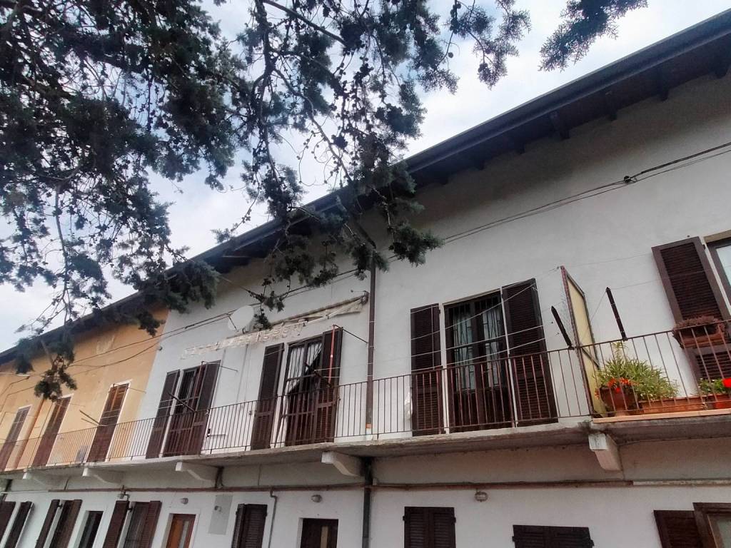 Appartamento a Samarate in Via Roma, 69 - Foto 2