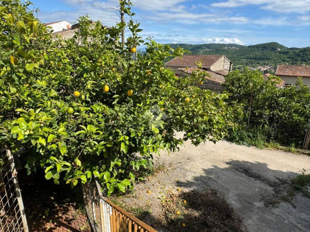 Appartamento a Salerno in Via Casa capaldo, 5 - Foto 2