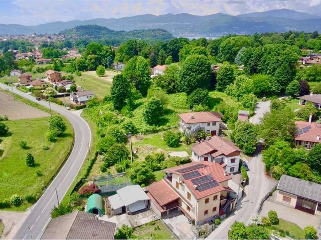 Appartamento a Brebbia in via vignetta - Foto 2