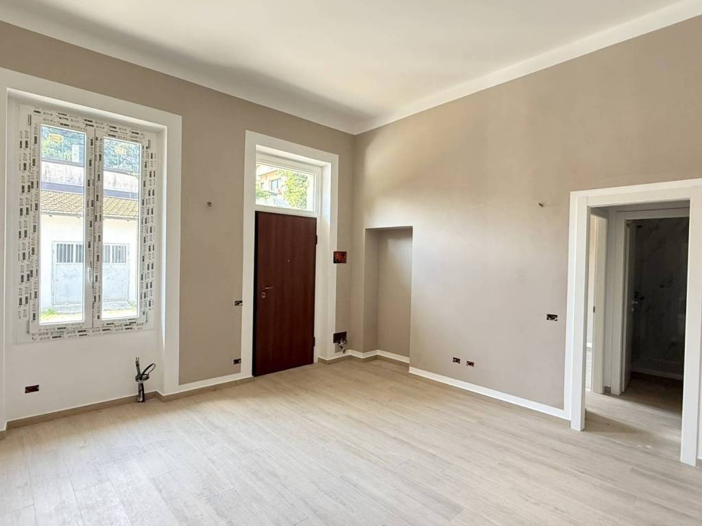 Appartamento a Carate brianza in Via Enrico Toti, 29 - Foto 4