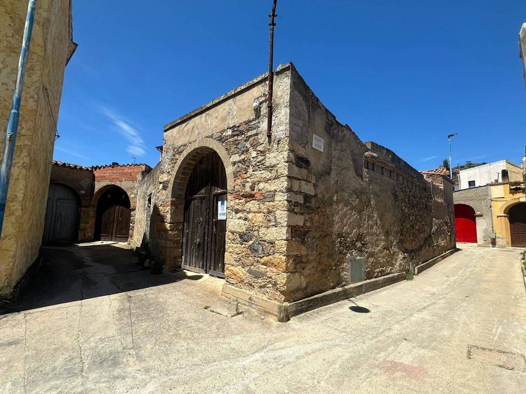 Villa a San vito in Via Domenico Azuni, 20 - Foto 2