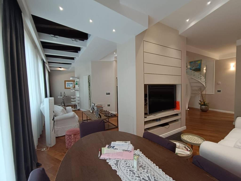 Attico / mansarda a Benevento in Via Giuseppe Pasquali - Foto 2