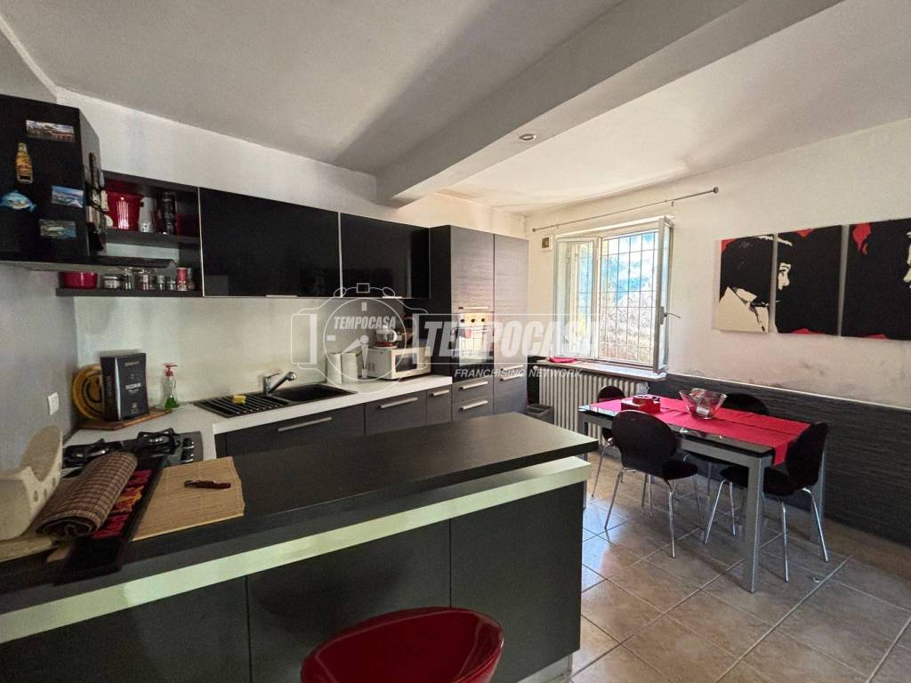 Casa indipendente a Casale monferrato in Via Giacomo Leopardi - Foto 3