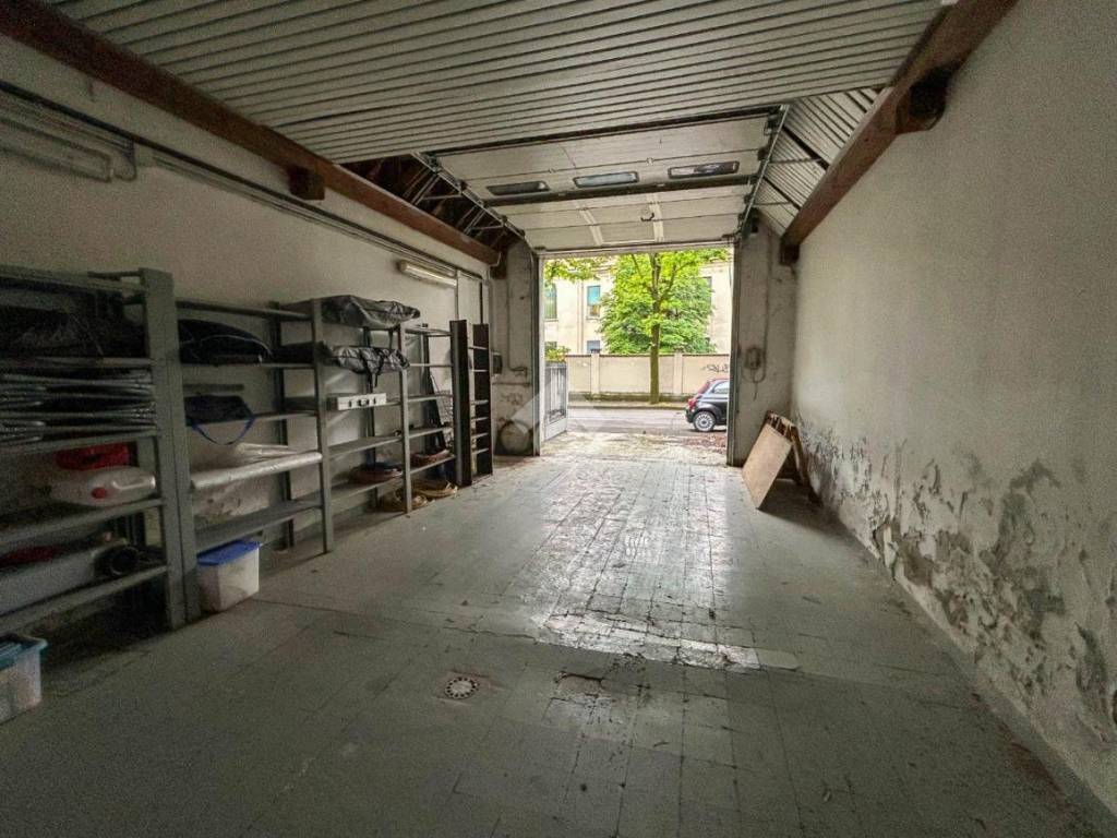 Immobile a Vimercate in Via Francesco Ronchi, 20 - Foto 2